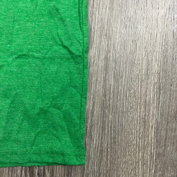 Fifth Sun Men's Green I'm Feelin' Lucky Graphic T-Shirt - Size Small - NWT - Picture 5 of 6